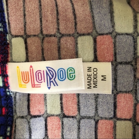 LuLaRoe Perfect T Aztec Print Short Sleeve - Picture 4 of 4